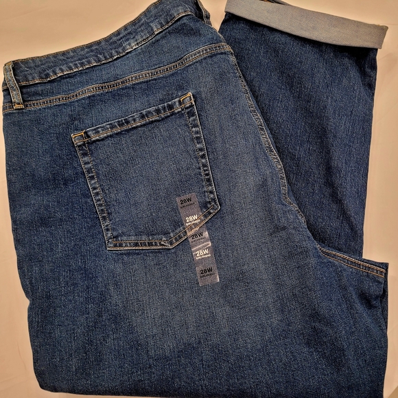 Style & Co. Girl Friend Jeans - Picture 4 of 6